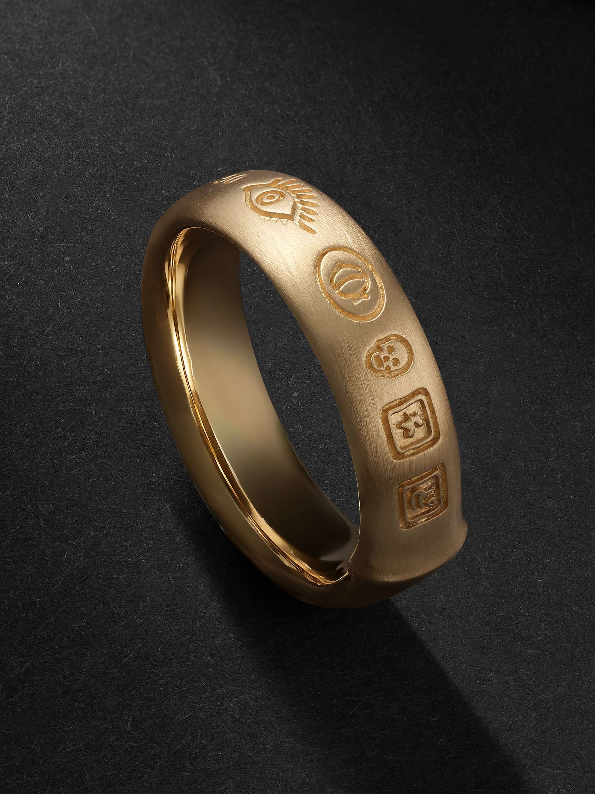OLE LYNGGAARD COPENHAGEN Julius Engraved Gold Ring for Men | MR PORTER