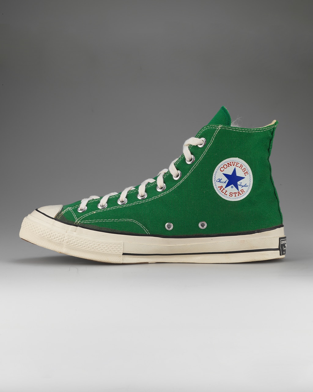 Bot Beoordeling meer en meer A Brief History Of The Converse Chuck Taylor All Star Sneaker | The Journal  | MR PORTER