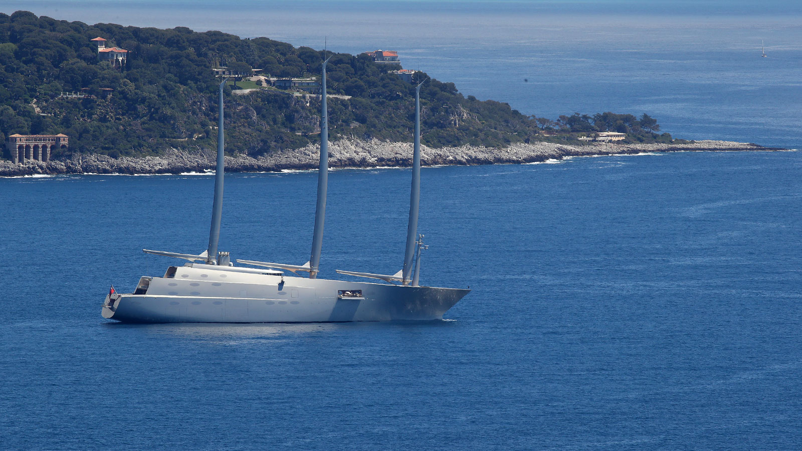 The Top Yachts To Spot | The Journal | MR PORTER