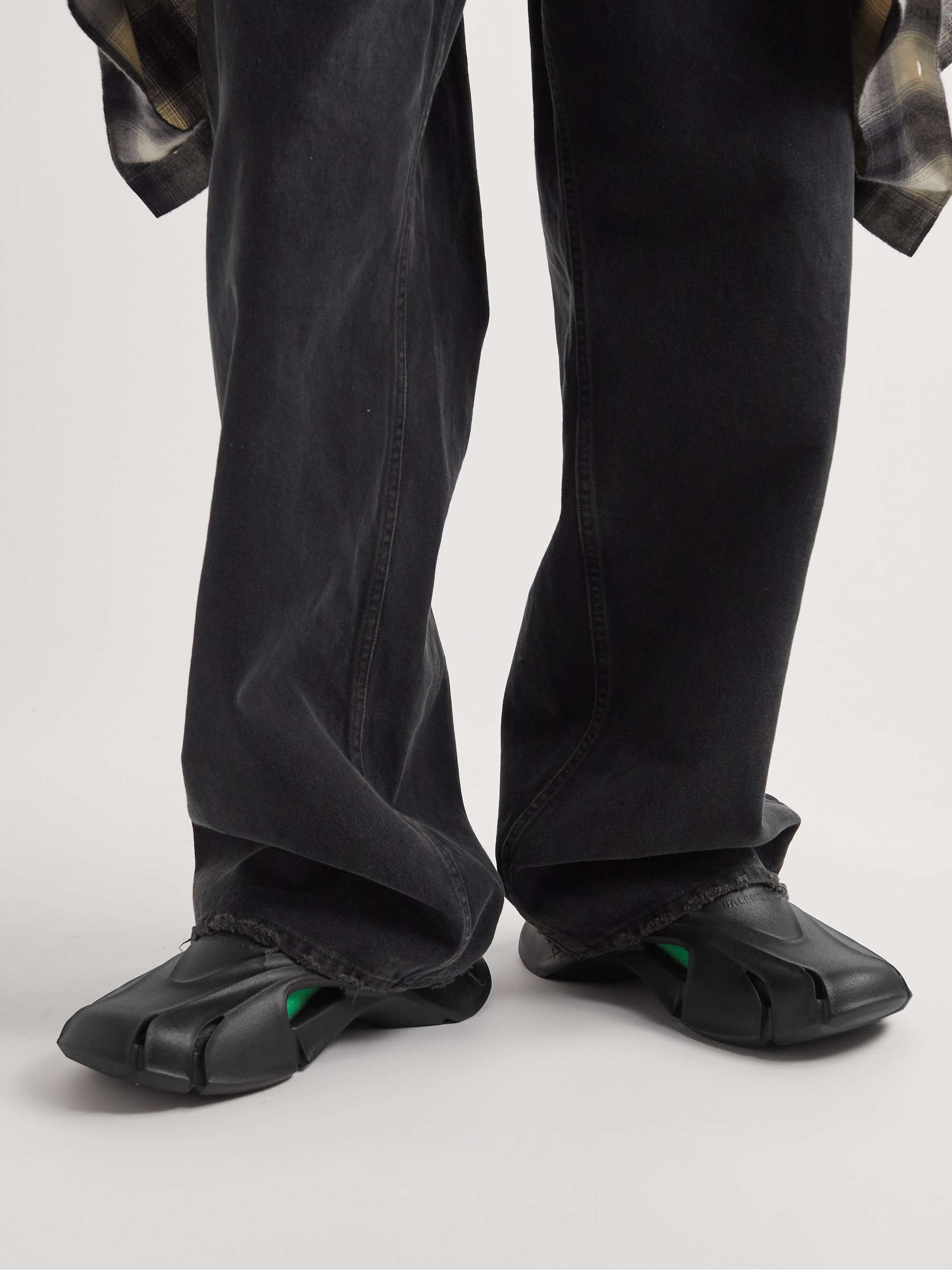 BALENCIAGA Mold Closed Rubber Sandals for Men | MR PORTER