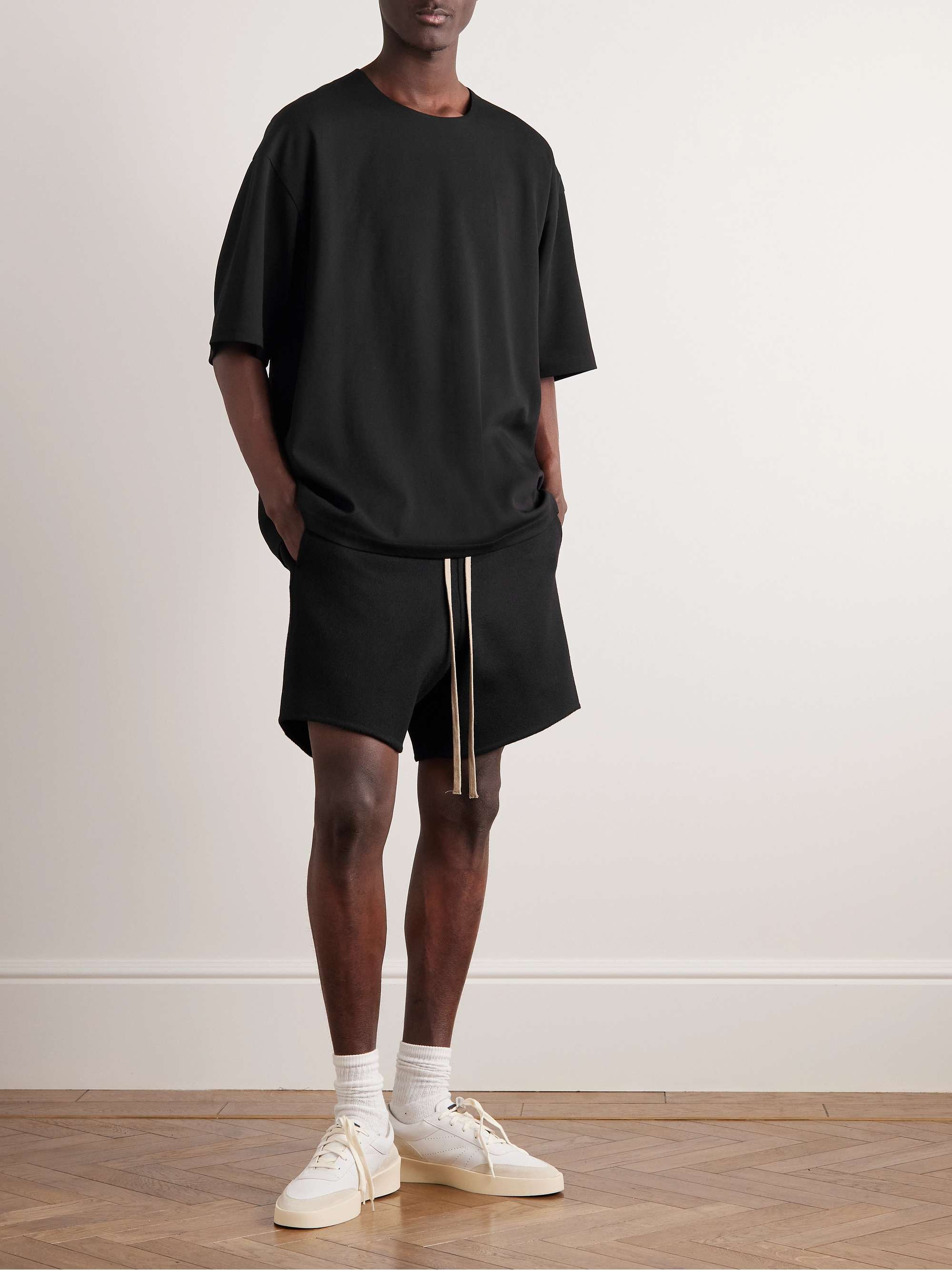 FEAR OF GOD Eternal Wide-Leg Wool and Cashmere-Blend Drawstring Shorts for  Men | MR PORTER
