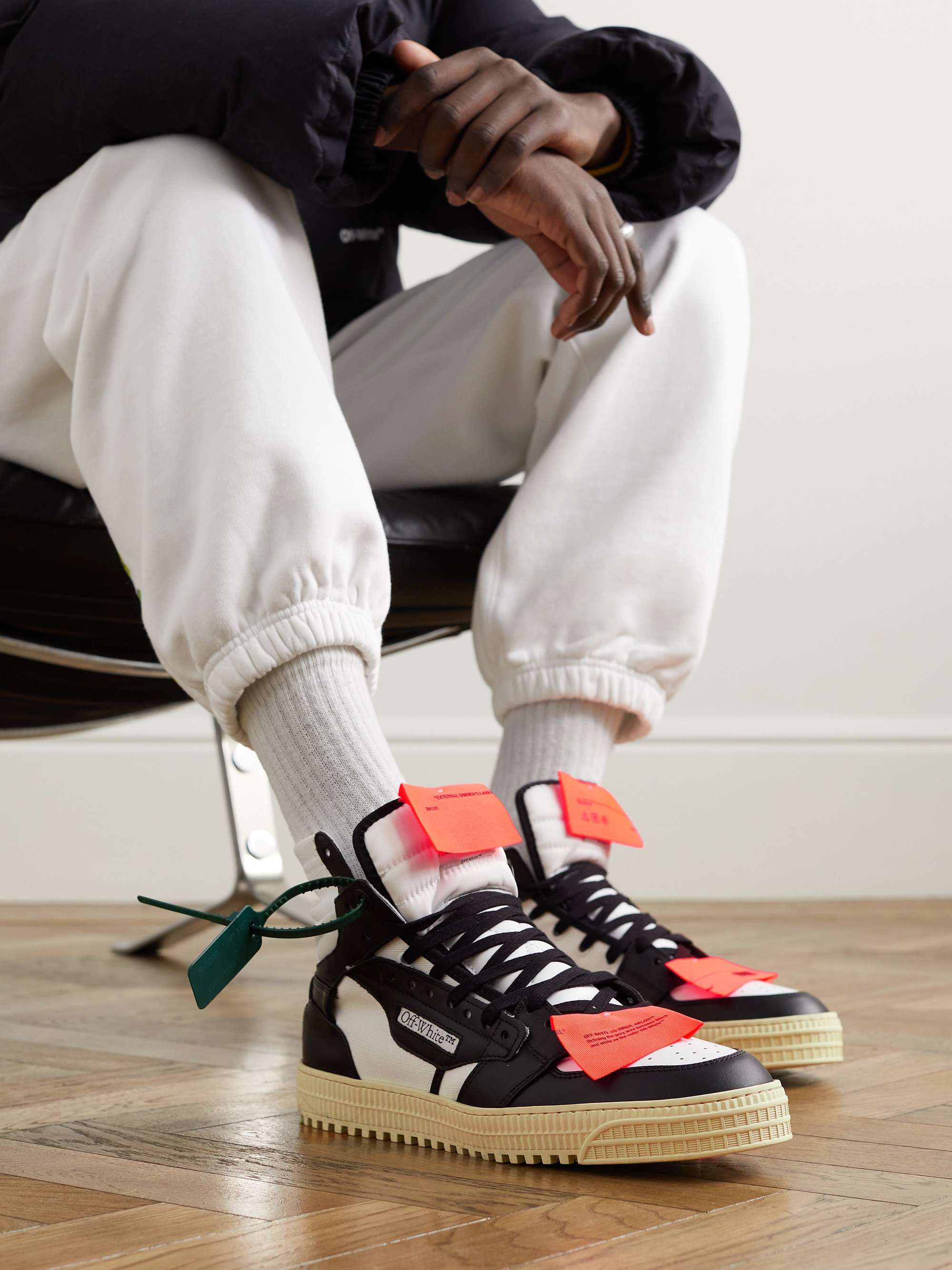 Sneakers alte in pelle e tela 3.0 Off-Court OFF-WHITE da uomo | MR PORTER