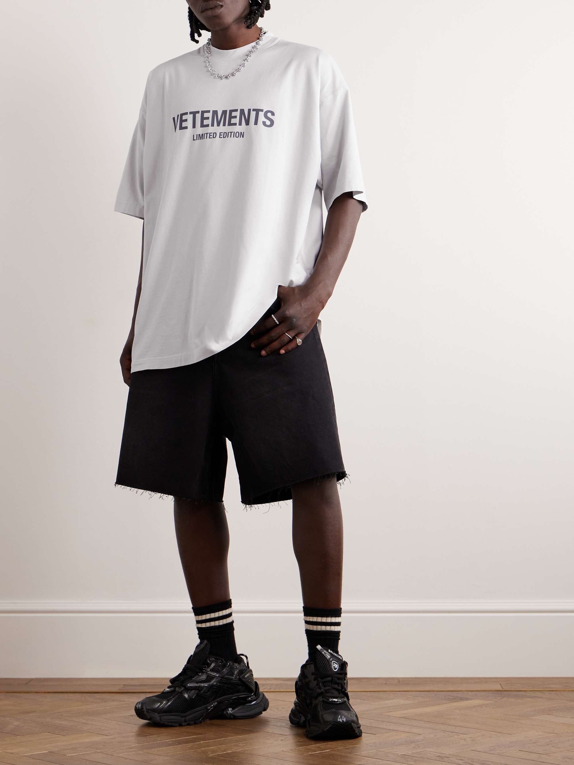 VETEMENTS Oversized Logo-Print Cotton-Jersey T-Shirt for Men | MR PORTER