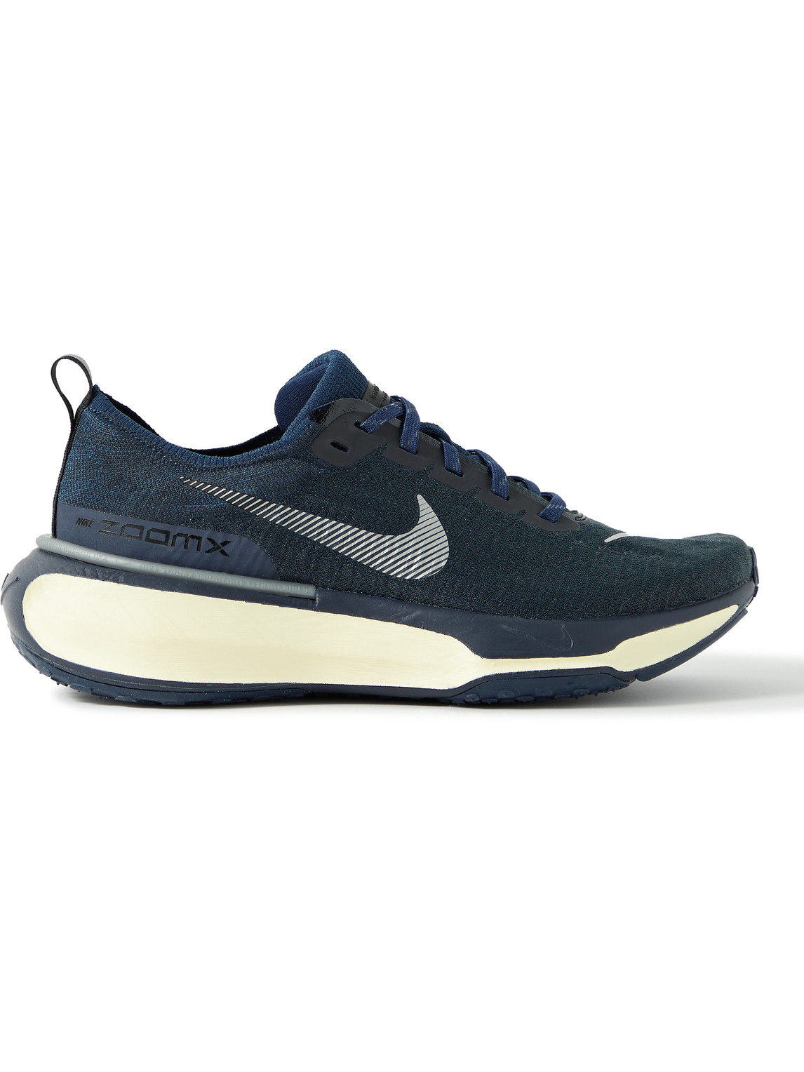 NIKE ZOOMX INVINCIBLE 3 FLYKNIT RUNNING SNEAKERS