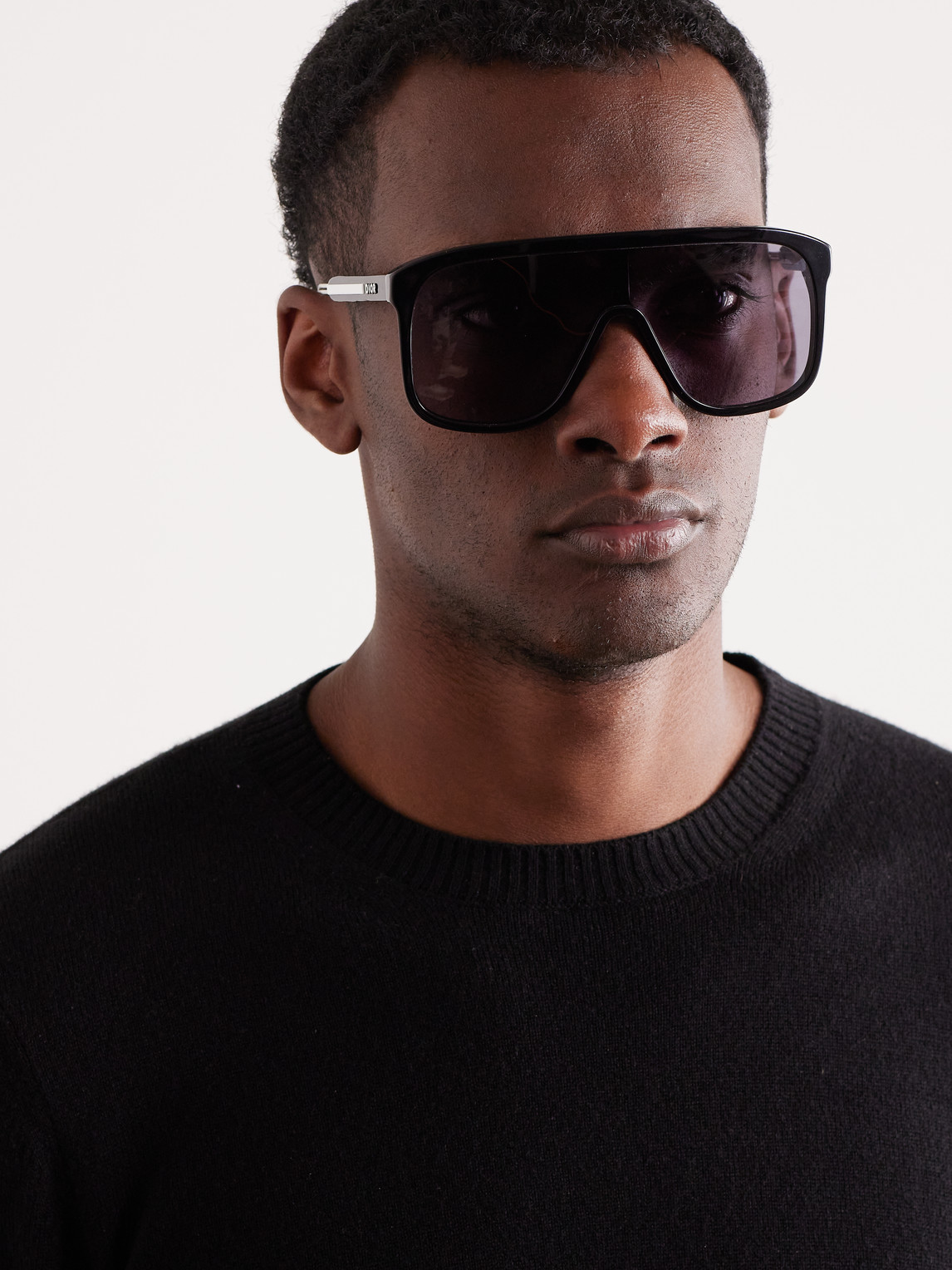Shop Dior Fast M1i D-frame Acetate Sunglasses In Black