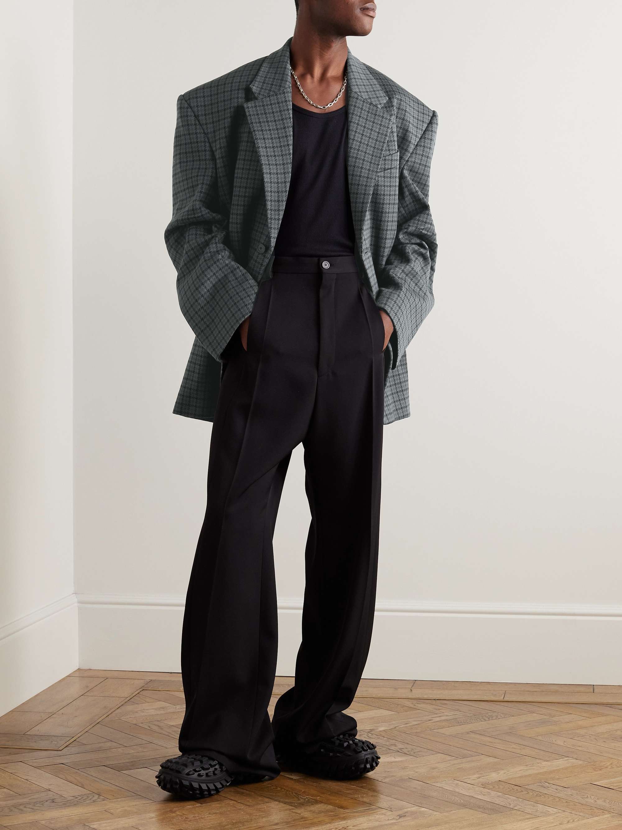 BALENCIAGA Oversized Houndstooth Knitted Blazer for Men | MR PORTER