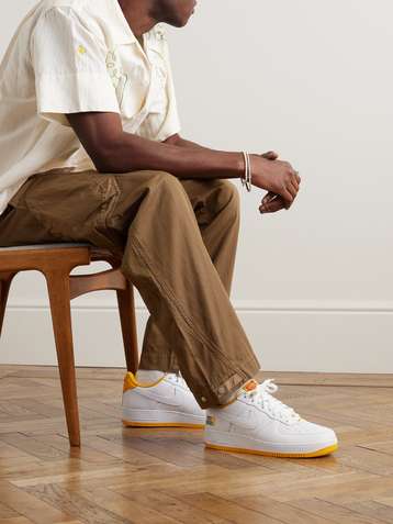 Low Top Trainers | Sneakers for Men | Nike | MR PORTER