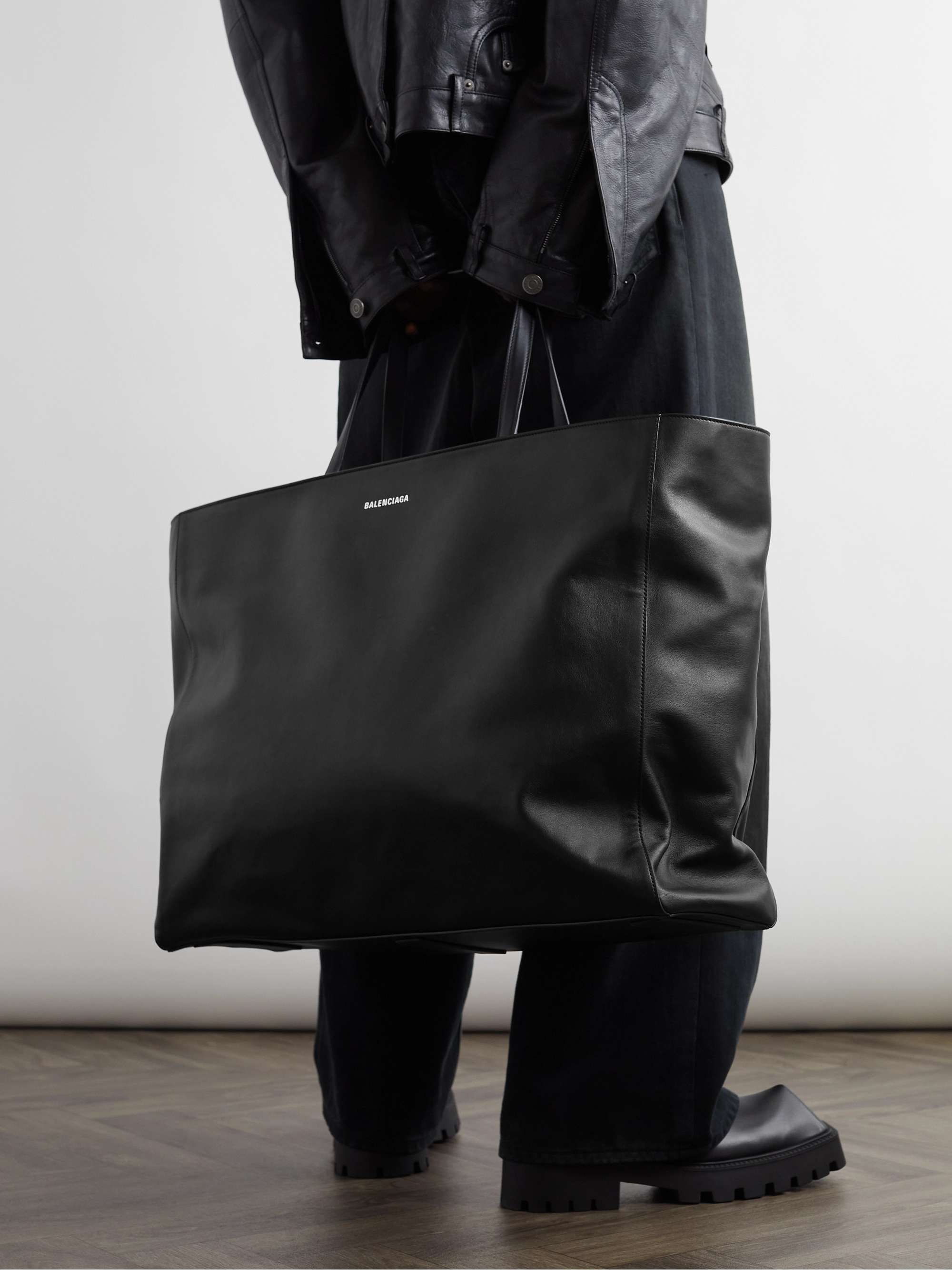 BALENCIAGA Passenger Leather Tote Bag for Men | MR PORTER