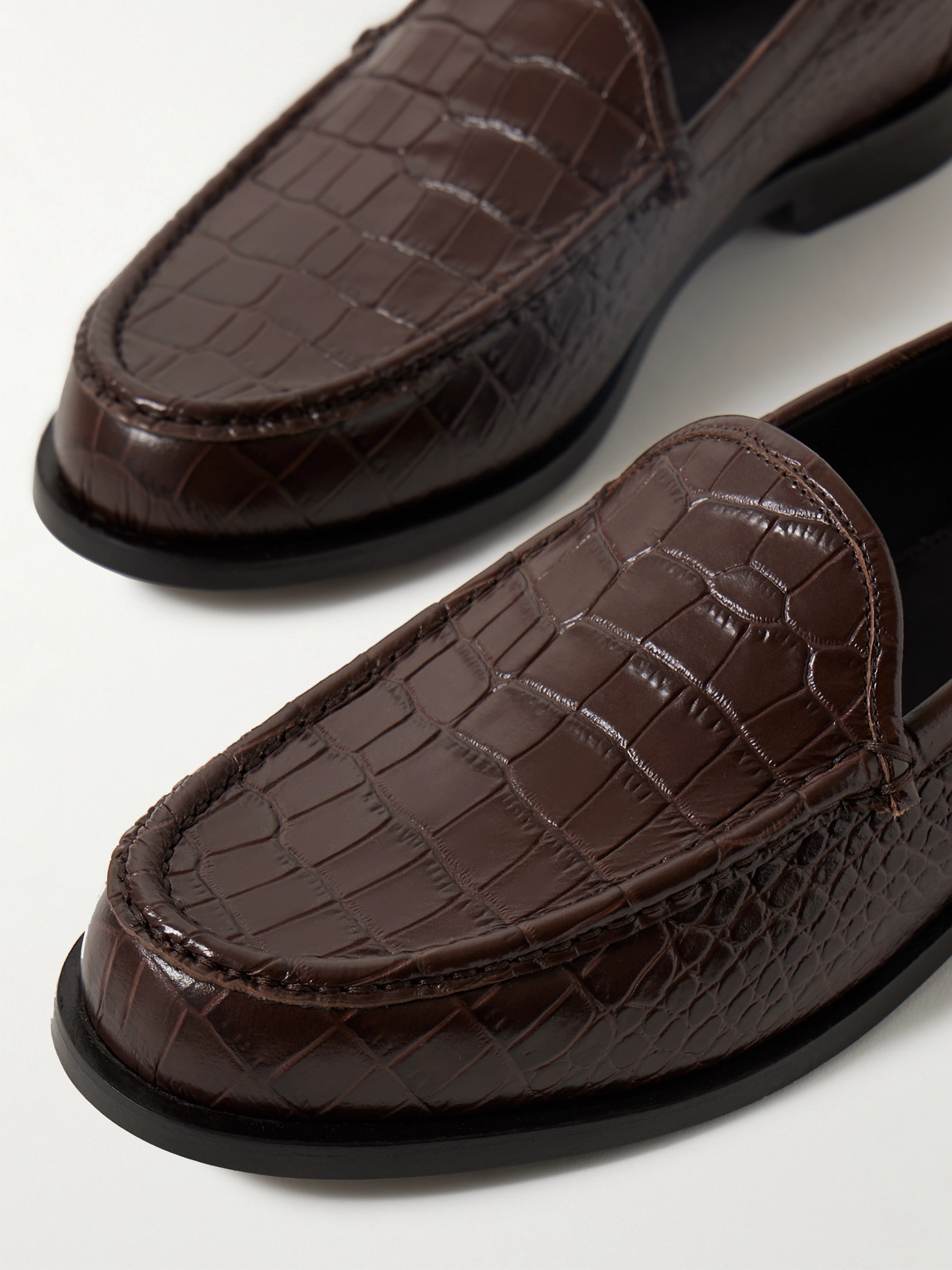 Shop Manolo Blahnik Ralone Croc-effect Leather Loafers In Brown