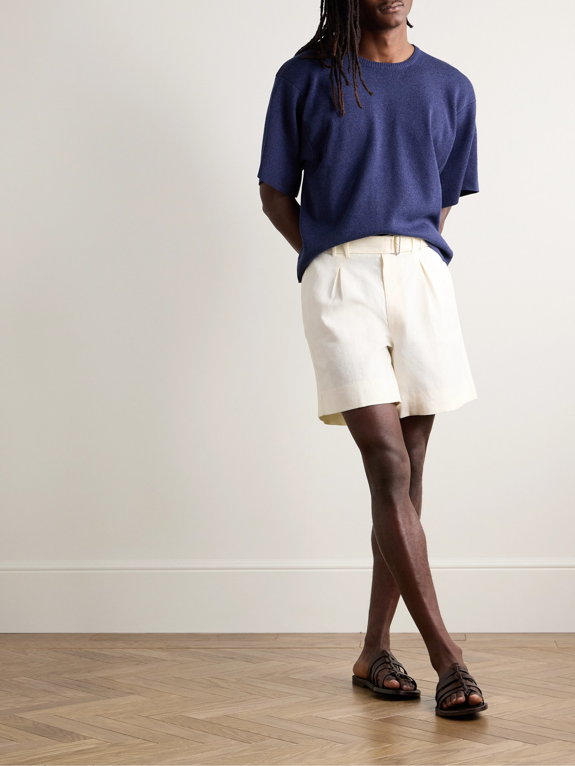 Shop Stòffa Wide-leg Belted Pleated Linen Shorts In Neutrals
