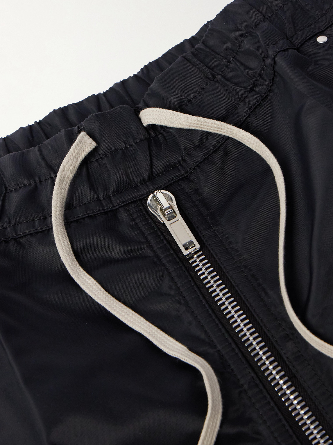 Shop Rick Owens Drkshdw Jumbo Bela Wide-leg Recycled-nylon Drawstring Cargo Trousers In Black