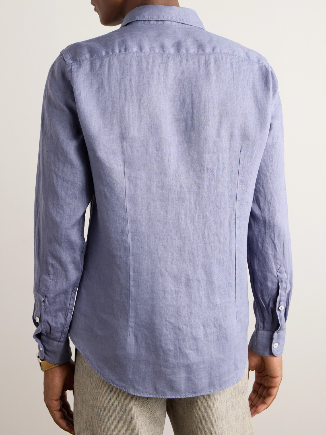 Shop Altea Mercer Cutaway-collar Linen Shirt In Blue