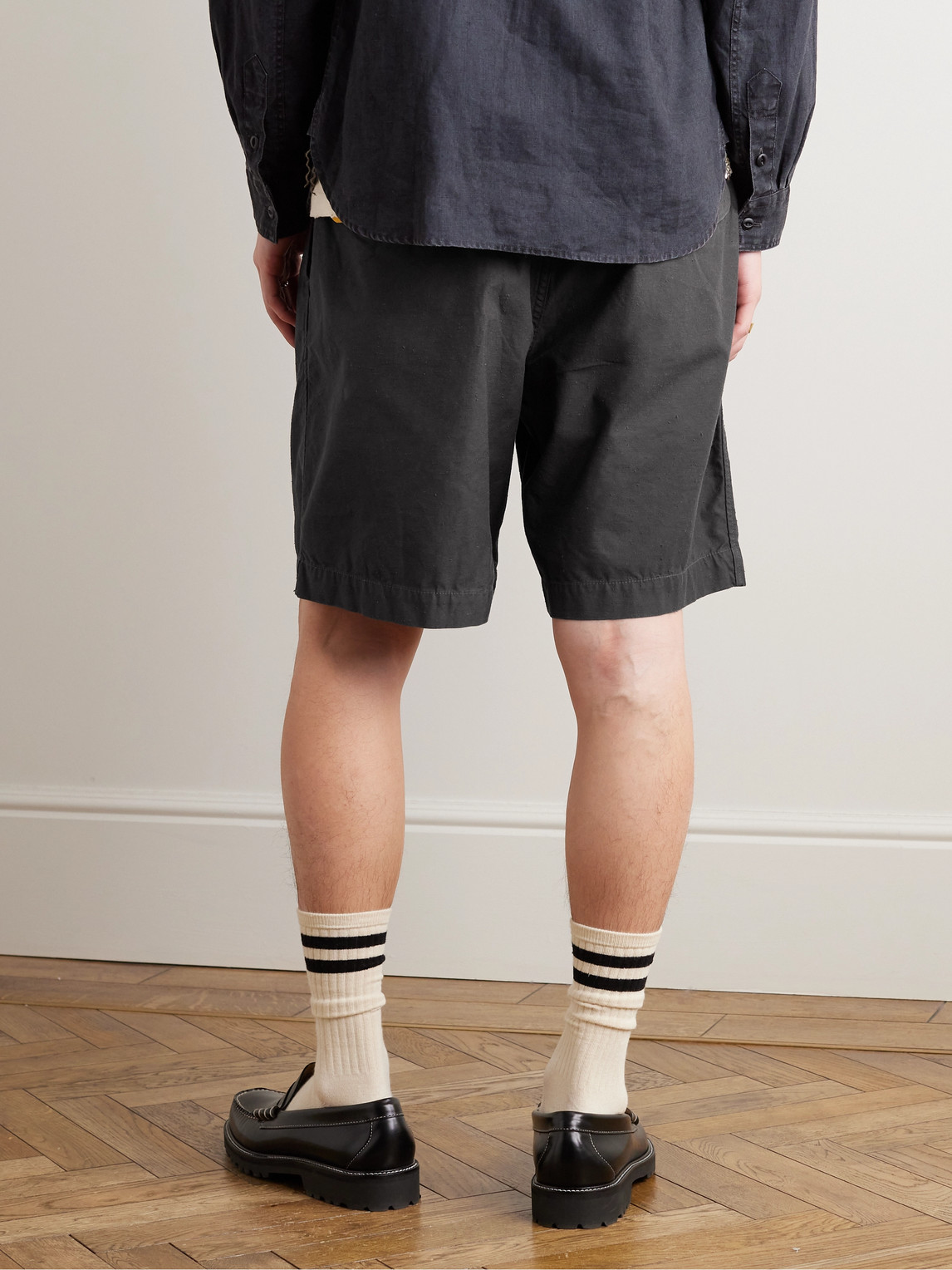 Shop Rrl Hawkes Wide-leg Pleated Cotton-twill Shorts In Black