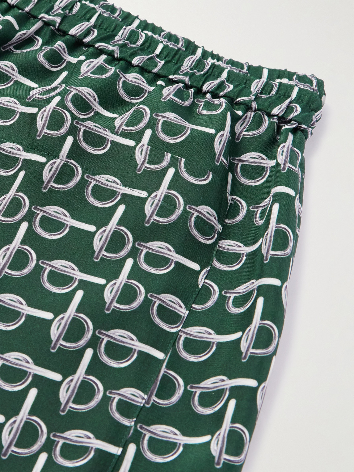 Shop Burberry Straight-leg Printed Silk-poplin Shorts In Green