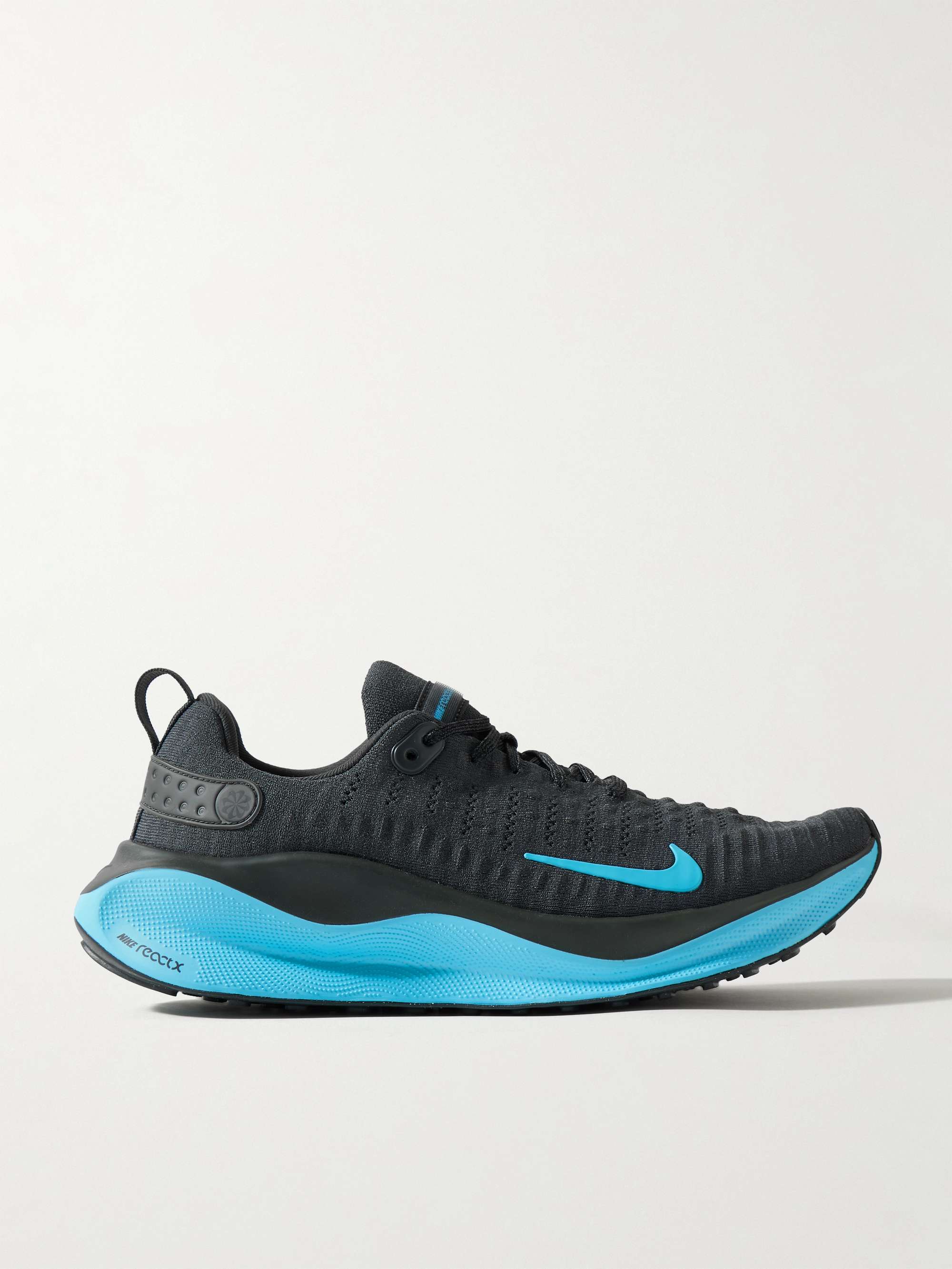 Nike flyknit sneakers mens hotsell