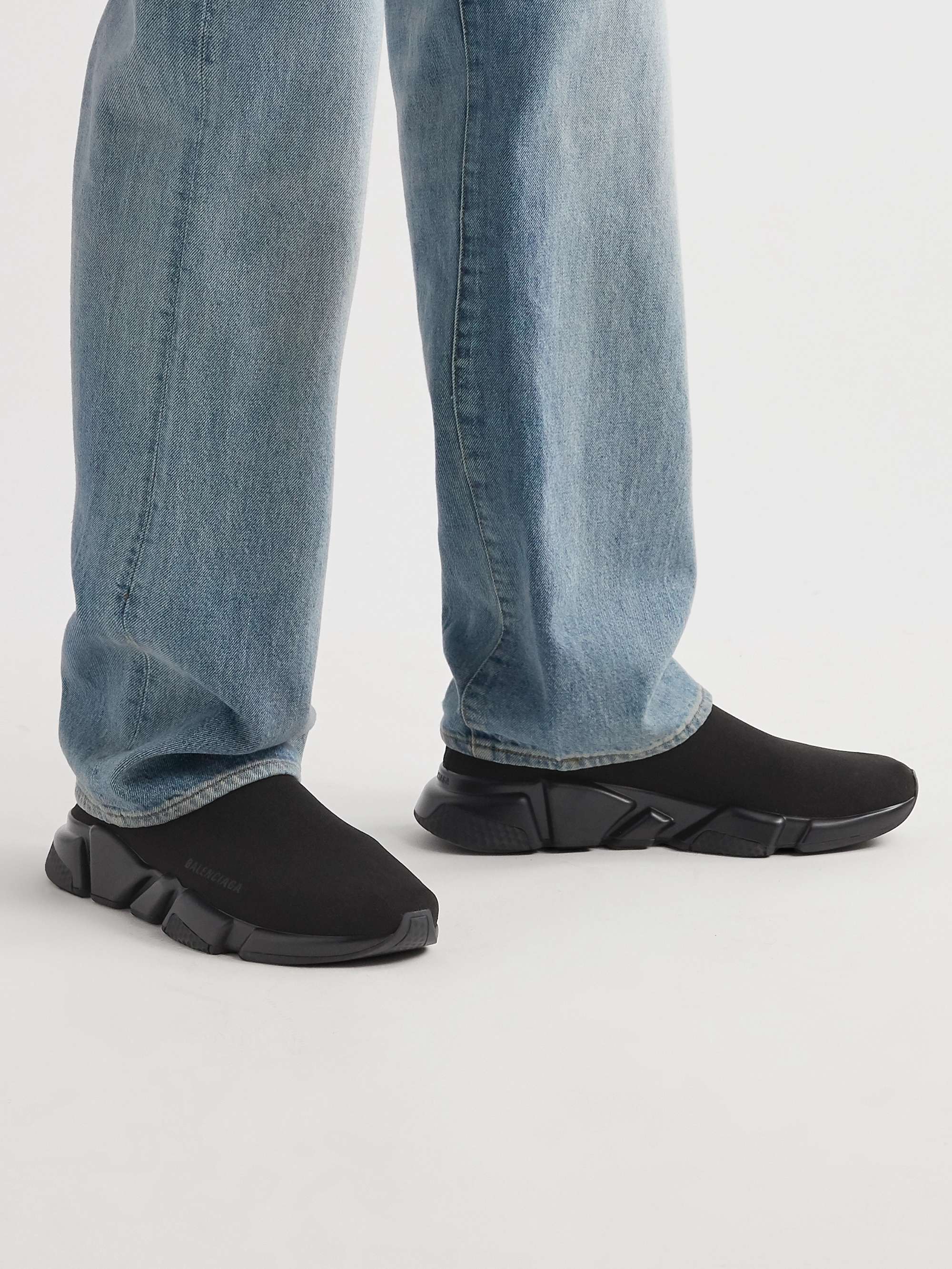 أسود حذاء سنيكرز Speed Sock سهل الارتداء بحبكة مطّاطية مزيّن بطبعة شعار  العلامة | BALENCIAGA | MR PORTER