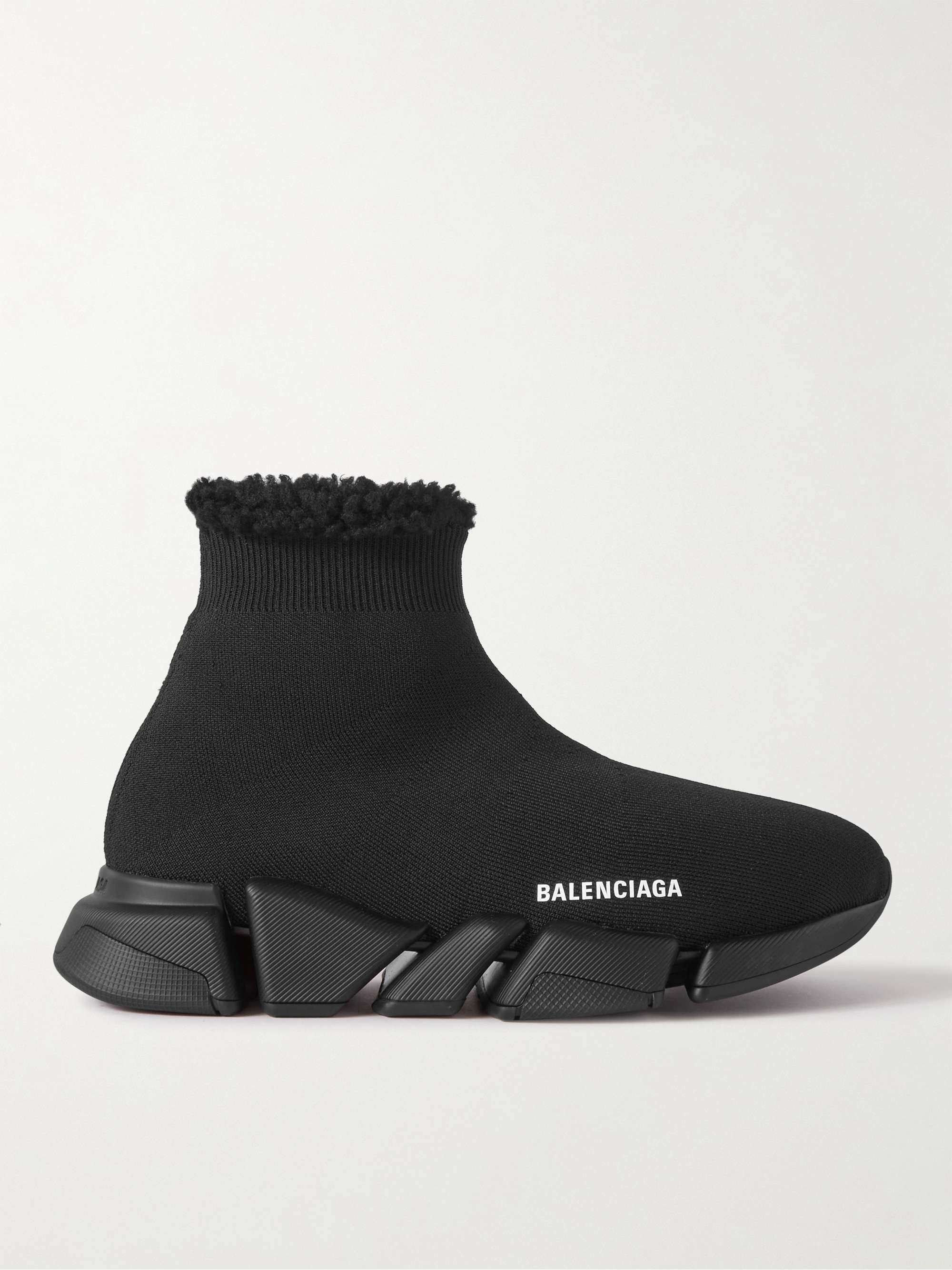 أسود حذاء سنيكرز ‎Speed 2.0 سهل الارتداء من قماش محبوك مطاط مزين بشعار  العلامة ومبطن بالصوف الناعم | BALENCIAGA | MR PORTER