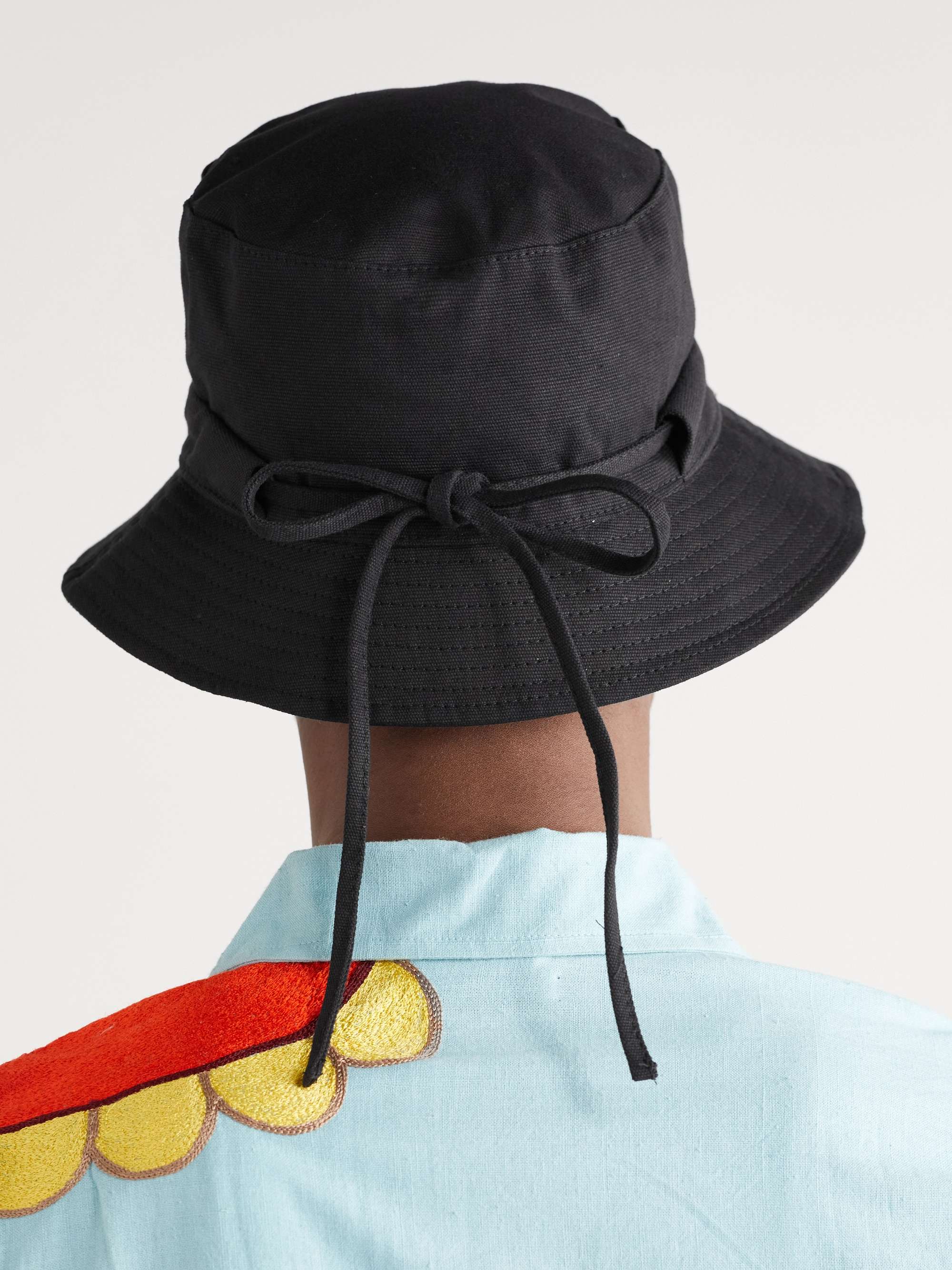 Cappello da pescatore in tela di cotone con logo applicato JACQUEMUS da  uomo | MR PORTER